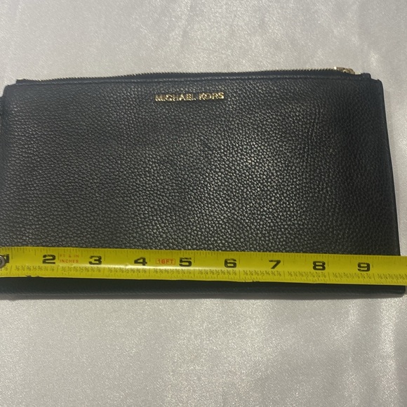 Michael’s Kors black saffiano wristlet - Picture 12 of 13